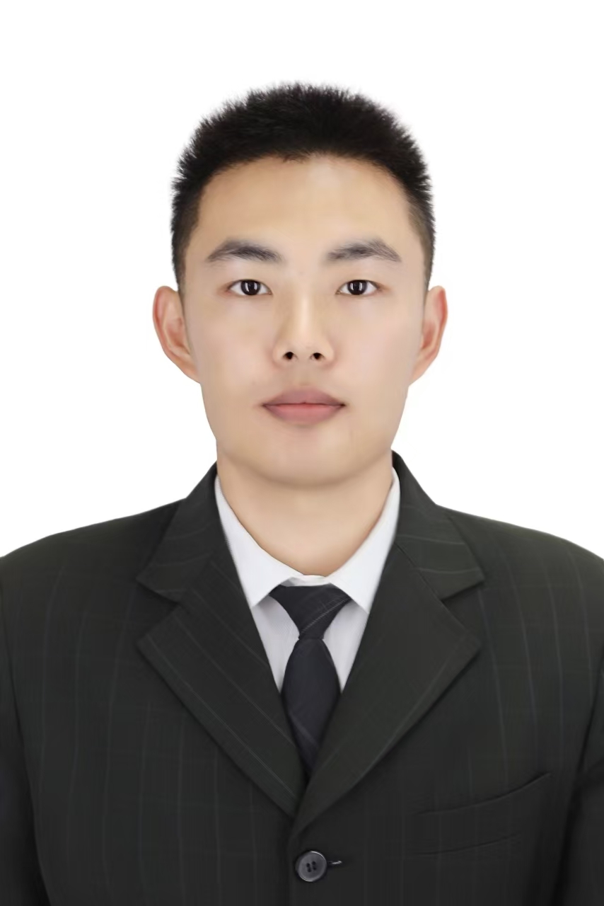 谷飛