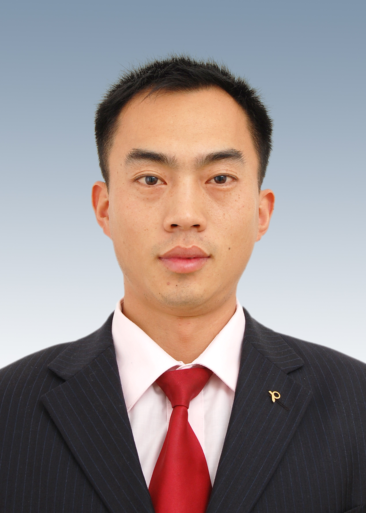 李強