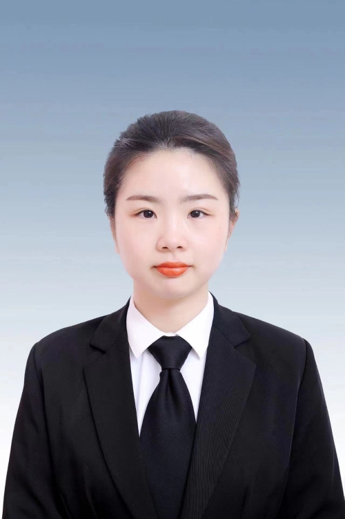 于佳欣