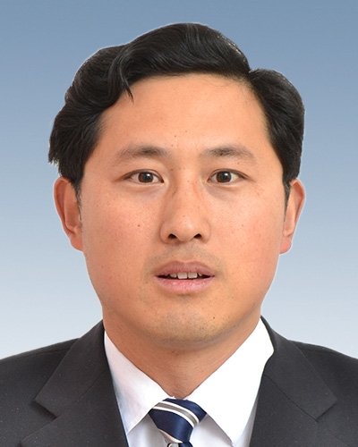 張新偉